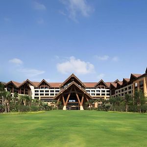La Fountain Hotel & Resort Sanya